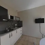 Du Parc Apartman *