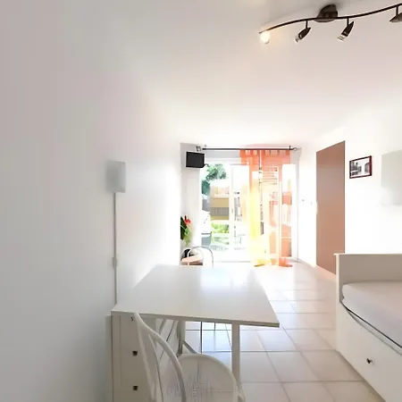 Du Parc Apartment