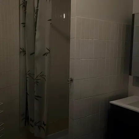Du Parc Apartment *