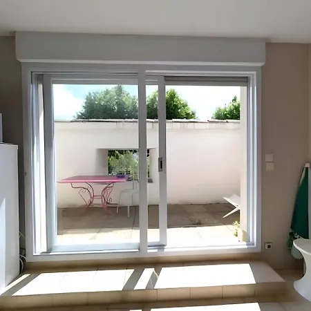 Du Parc Apartment *